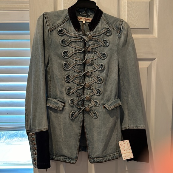 Free People Military Jean Jacket XS NWT - Picture 2 of 5
